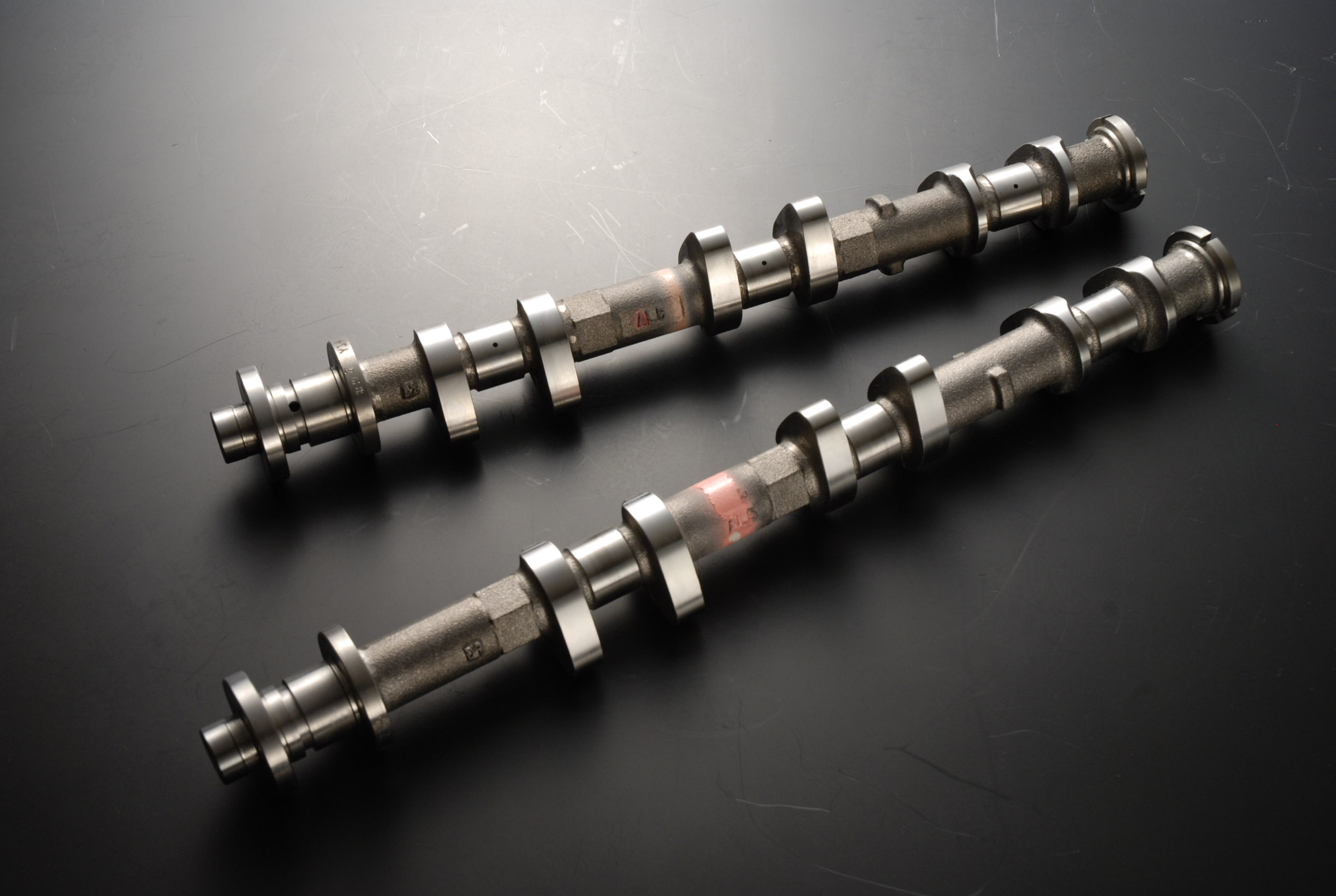 vq_in_camshaft.jpg